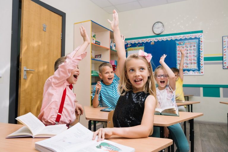 Best Age to Learn a Second Language – Why KLIS Starts at 3